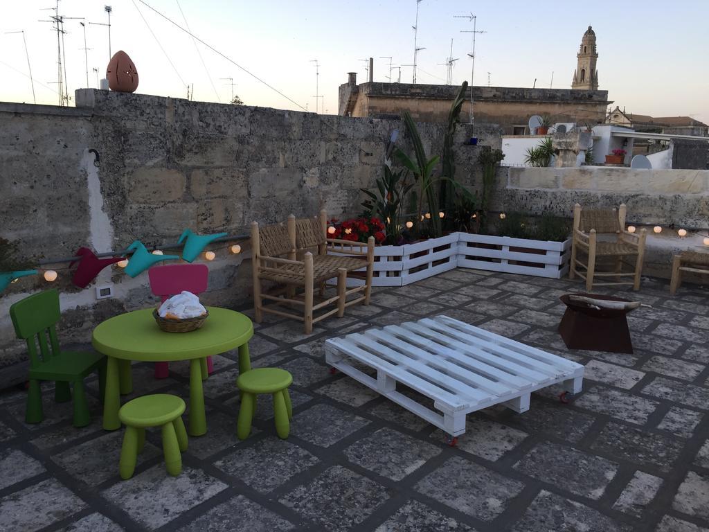 B&B Le Giravolte Lecce Exterior photo