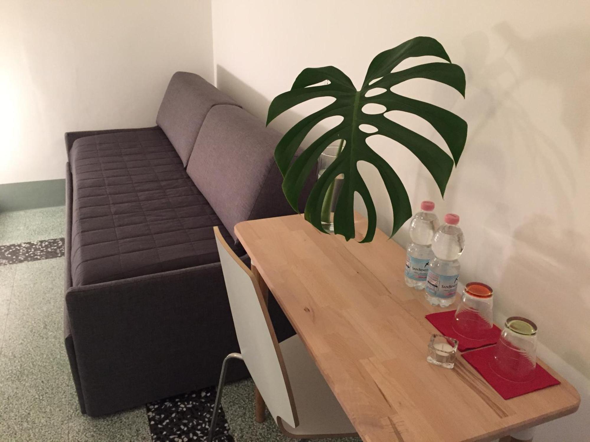 B&B Le Giravolte Lecce Exterior photo