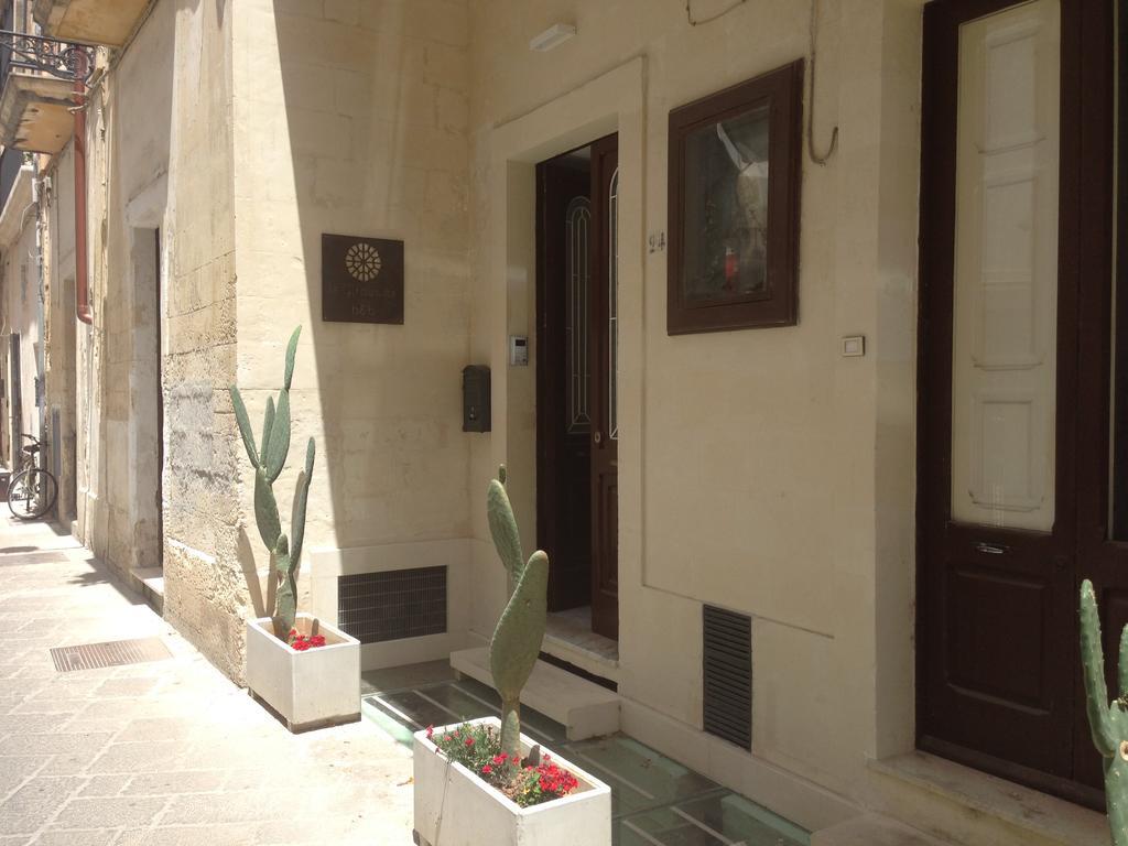 B&B Le Giravolte Lecce Exterior photo