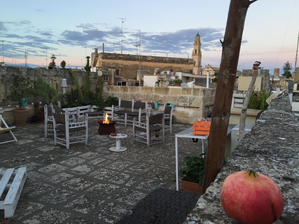 B&B Le Giravolte Lecce Exterior photo