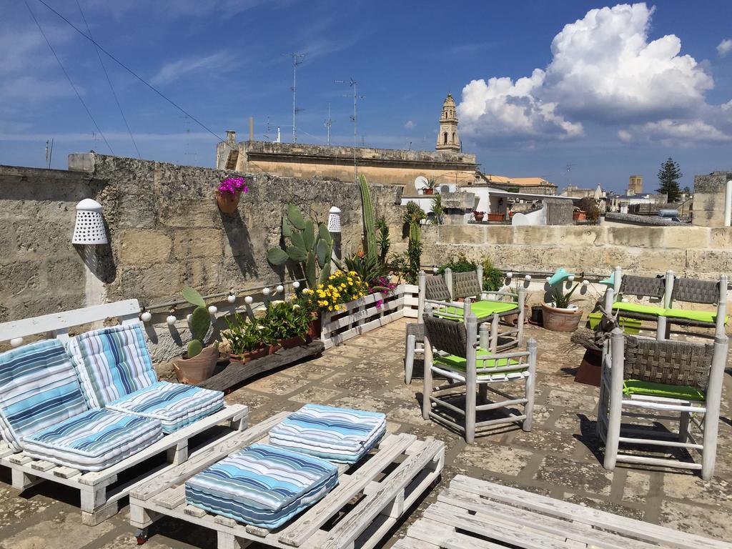 B&B Le Giravolte Lecce Exterior photo