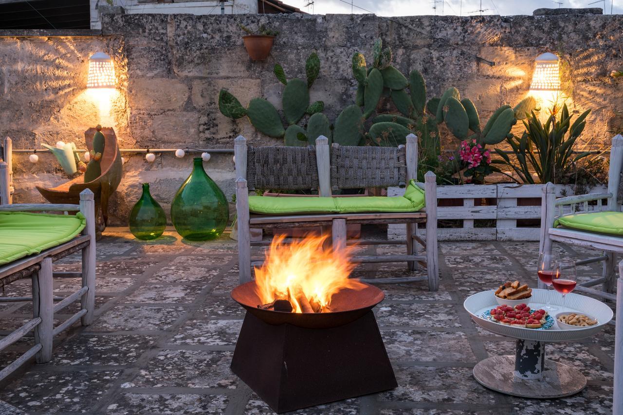 B&B Le Giravolte Lecce Exterior photo